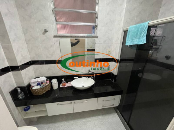 Imagem Apartamento com 2 Quartos à Venda, 65 m² em Tijuca - Rio De Janeiro Imagem Apartamento com 2 Quartos à Venda, 65 m² em Tijuca - Rio De Janeiro