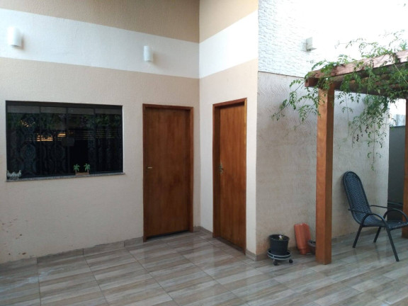 Imagem Casa com 9 Quartos à Venda, em Centro - Alvorada Do Sul Imagem Casa com 9 Quartos à Venda, em Centro - Alvorada Do Sul