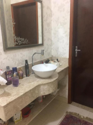 Imagem Casa com 4 Quartos à Venda, 300 m² em Chácara Belenzinho - São Paulo Imagem Casa com 4 Quartos à Venda, 300 m² em Chácara Belenzinho - São Paulo
