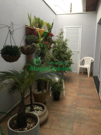Imagem Casa com 3 Quartos para Alugar ou Temporada, 192 m² em Jardim Bizarro - Jundiaí