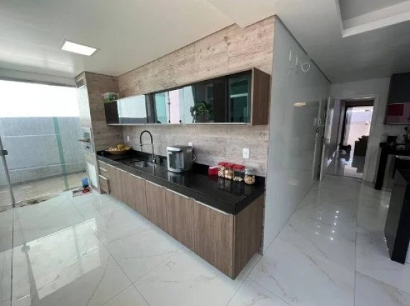 Imagem Casa com 4 Quartos à Venda, 360 m² em R$1.200.000,00 // Santa Mônica - Belo Horizonte Imagem Casa com 4 Quartos à Venda, 360 m² em R$1.200.000,00 // Santa Mônica - Belo Horizonte
