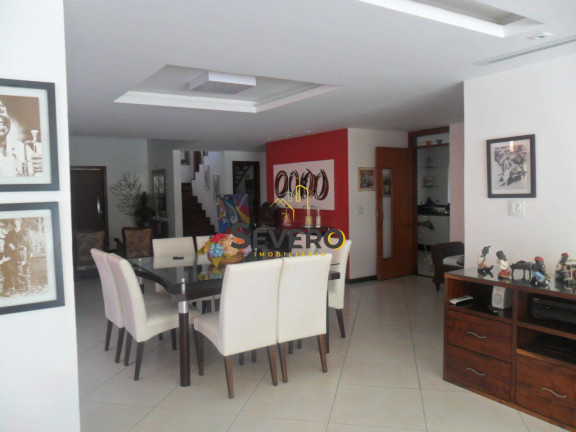 Imagem Casa com 4 Quartos à Venda, 400 m² em Itacoatiara - Niterói
