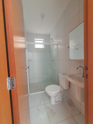 Imagem Casa com 3 Quartos para Alugar, 250 m² em Sim - Feira De Santana