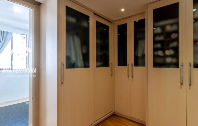 Imagem Apartamento com 5 Quartos à Venda, 340 m² em Centro - Balneário Camboriú Imagem Apartamento com 5 Quartos à Venda, 340 m² em Centro - Balneário Camboriú