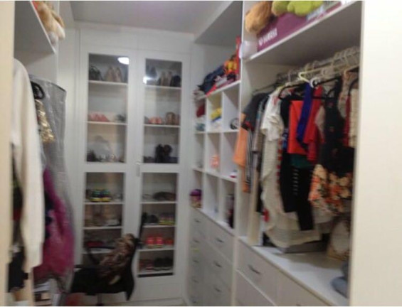 Imagem Casa com 5 Quartos à Venda, 206 m² em Feira De Santana Imagem Casa com 5 Quartos à Venda, 206 m² em Feira De Santana