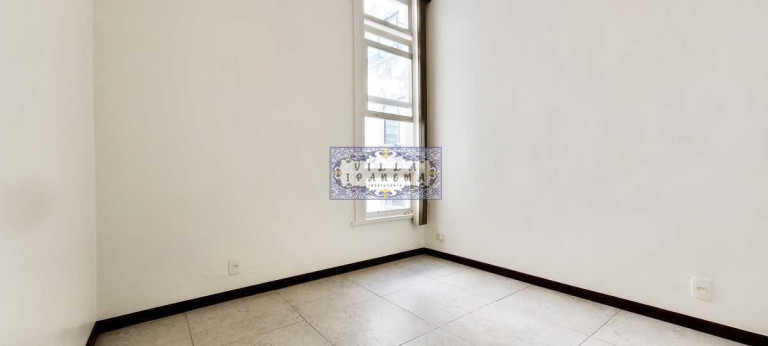 Imagem Apartamento com 2 Quartos à Venda, 65 m² em Copacabana - Rio De Janeiro Imagem Apartamento com 2 Quartos à Venda, 65 m² em Copacabana - Rio De Janeiro
