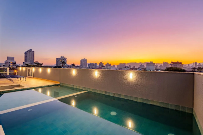 Apartamento com 3 Quartos à Venda, 108 m² em Perequê - Porto Belo