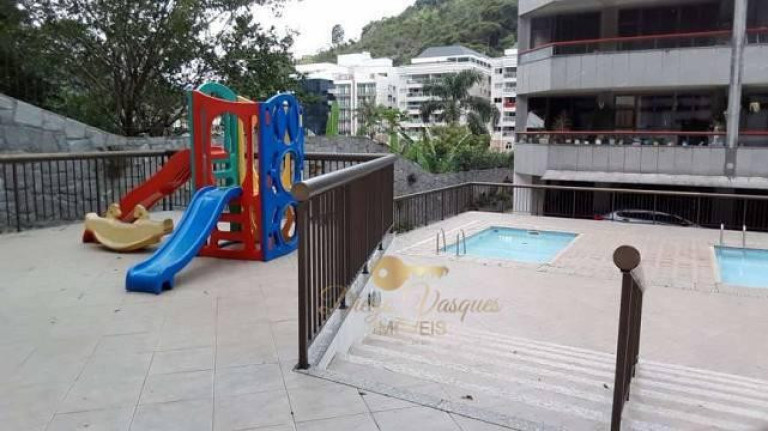Imagem Apartamento com 4 Quartos à Venda, 173 m² em Várzea - Teresópolis Imagem Apartamento com 4 Quartos à Venda, 173 m² em Várzea - Teresópolis