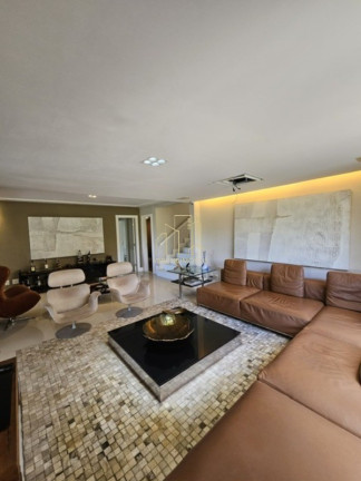 Imagem Imóvel com 5 Quartos à Venda, 750 m² em Jaguaribe - Salvador Imagem Imóvel com 5 Quartos à Venda, 750 m² em Jaguaribe - Salvador