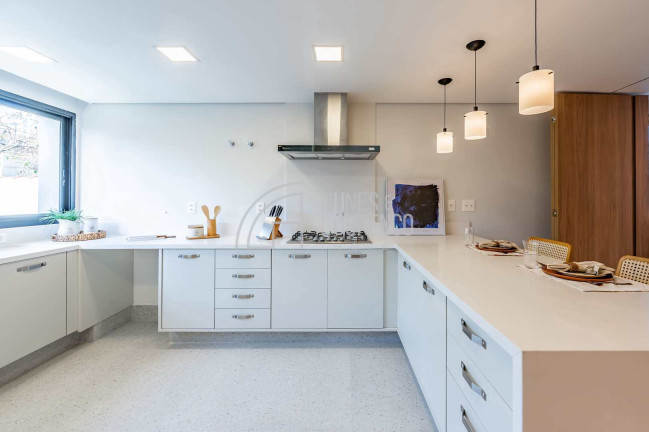 Imagem Casa com 4 Quartos à Venda, 350 m² em Embaré - Santos