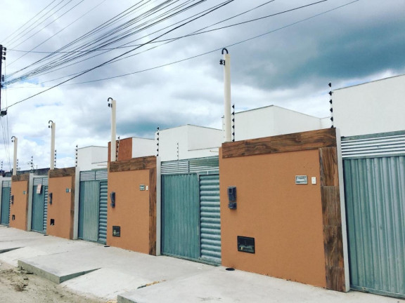 Imagem Casa com 2 Quartos à Venda, 70 m² em Conceicão - Feira De Santana Imagem Casa com 2 Quartos à Venda, 70 m² em Conceicão - Feira De Santana