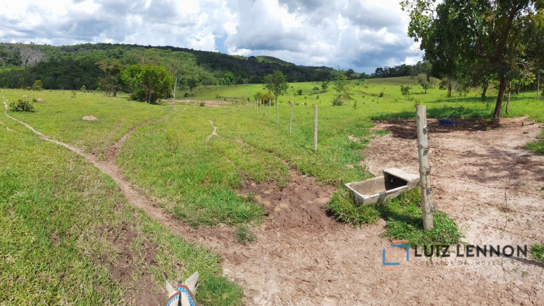 Imagem Imóvel com 3 Quartos à Venda, 820.000 m² em Centro - Varjão De Minas