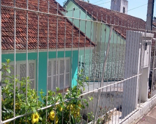 Imagem Casa com 4 Quartos à Venda, 240 m² em Santa Tereza - Porto Alegre Imagem Casa com 4 Quartos à Venda, 240 m² em Santa Tereza - Porto Alegre