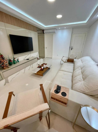 Foto do imóvel Apartamento com 3 Quartos à Venda, 238.260 m² em Centro - Itapema