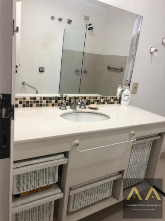 Imagem Casa de Condomínio com 3 Quartos à Venda, 413 m² em Alphaville - Santana De Parnaíba Imagem Casa de Condomínio com 3 Quartos à Venda, 413 m² em Alphaville - Santana De Parnaíba