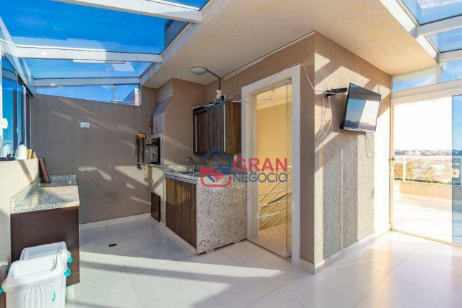 Imagem Sobrado com 3 Quartos à Venda, 130 m² em Uberaba - Curitiba Imagem Sobrado com 3 Quartos à Venda, 130 m² em Uberaba - Curitiba