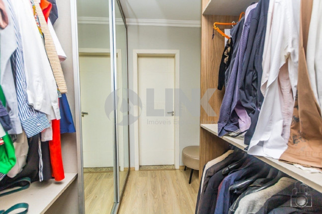 Imagem Sobrado com 3 Quartos à Venda, 280 m² em Jardim Lindóia - Porto Alegre