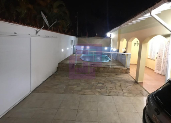 Imagem Casa com 3 Quartos à Venda, 420 m² em Enseada - Guarujá Imagem Casa com 3 Quartos à Venda, 420 m² em Enseada - Guarujá