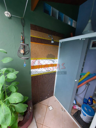 Imagem Sobrado com 3 Quartos à Venda, 100 m² em Indaiá - Caraguatatuba Imagem Sobrado com 3 Quartos à Venda, 100 m² em Indaiá - Caraguatatuba