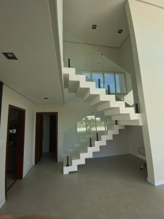Imagem Casa com 3 Quartos à Venda, 341 m² em Rodovia Se-100 - Barra Dos Coqueiros Imagem Casa com 3 Quartos à Venda, 341 m² em Rodovia Se-100 - Barra Dos Coqueiros