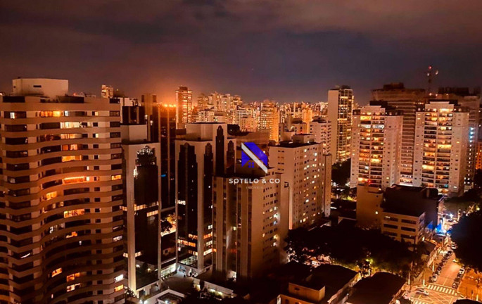 Imagem Apartamento com 3 Quartos à Venda, 158 m² em Moema - São Paulo