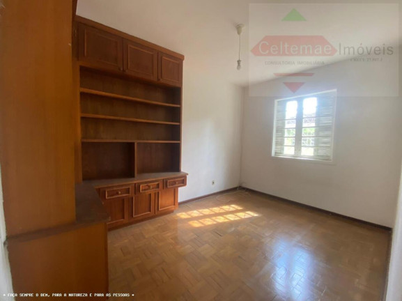 Imagem Casa com 3 Quartos à Venda, 150 m² em Loteamento Lanfranchi - Taubaté Imagem Casa com 3 Quartos à Venda, 150 m² em Loteamento Lanfranchi - Taubaté