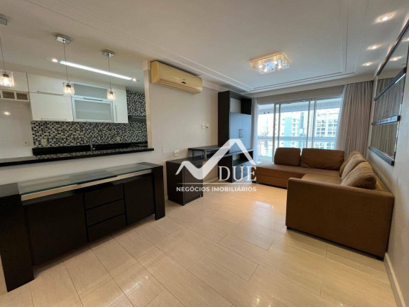Apartamento com 2 Quartos à Venda, 94 m² em Gonzaga - Santos