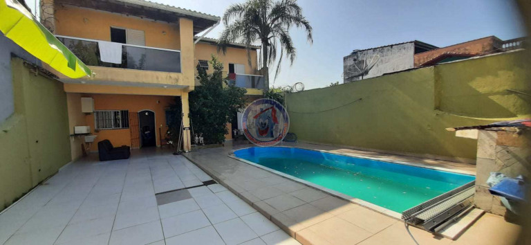 Casa com 2 Quartos à Venda, 135 m² em Agenor De Campos - Mongaguá