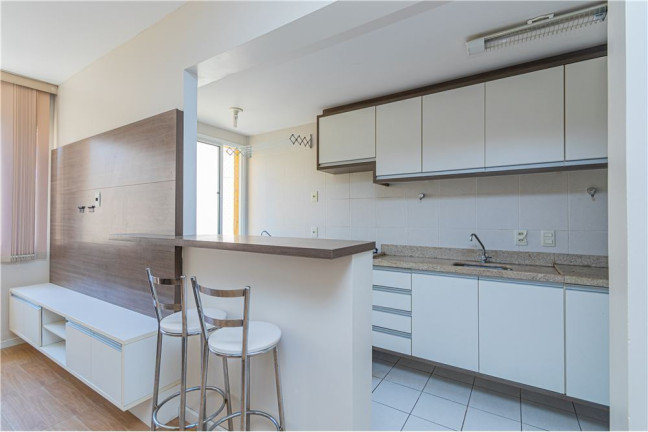 Imagem Apartamento com 3 Quartos à Venda, 66 m² em Partenon - Porto Alegre