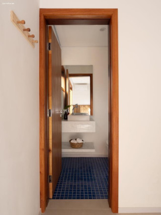 Imagem Sobrado com 7 Quartos à Venda, 3 m² em Guaeca - São Sebastião Imagem Sobrado com 7 Quartos à Venda, 3 m² em Guaeca - São Sebastião