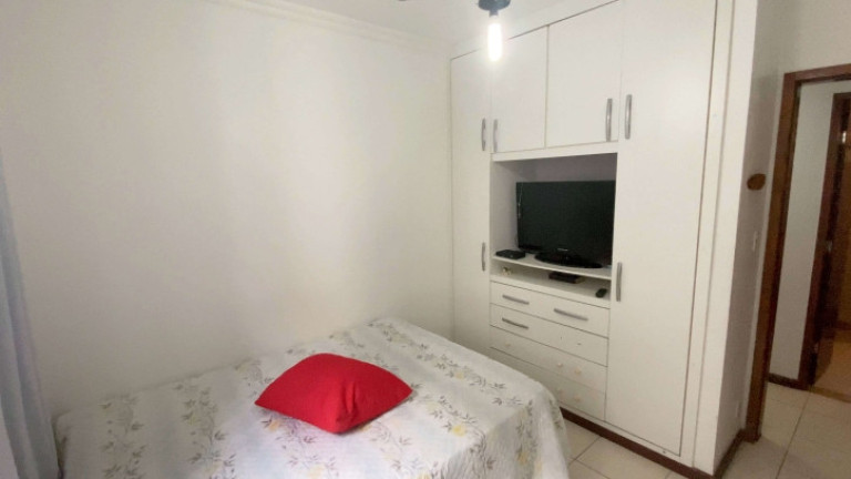Imagem Apartamento com 3 Quartos à Venda, 127 m² em Braga - Cabo Frio