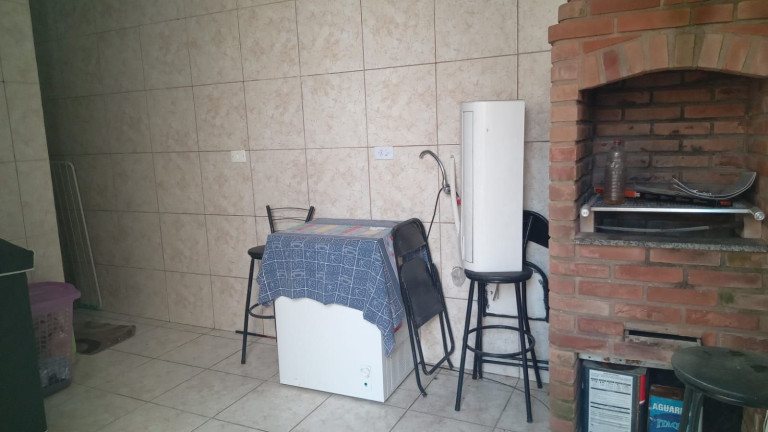 Imagem Imóvel com 2 Quartos à Venda, 59 m² em Princesa - Praia Grande Imagem Imóvel com 2 Quartos à Venda, 59 m² em Princesa - Praia Grande