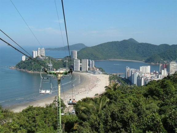 Imagem Casa com 53 Quartos à Venda, 4.000 m² em Ilha Porchat - São Vicente Imagem Casa com 53 Quartos à Venda, 4.000 m² em Ilha Porchat - São Vicente