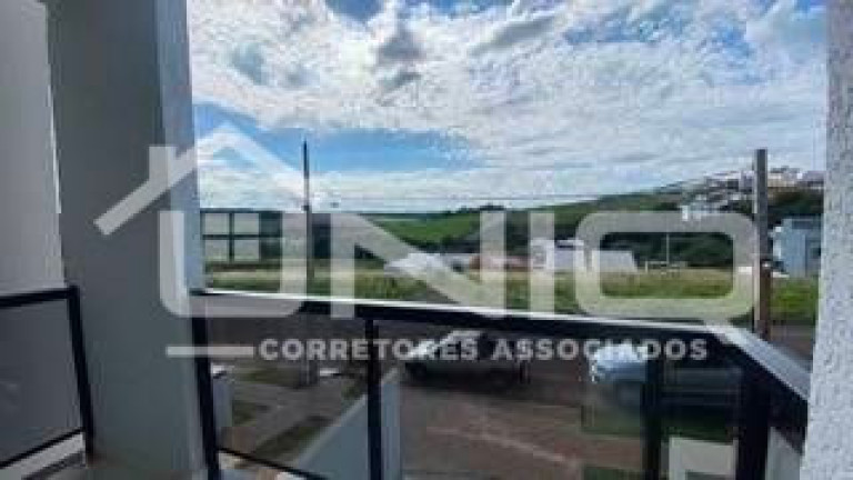 Imagem Casa com 2 Quartos à Venda, 87 m² em Fraron - Pato Branco Imagem Casa com 2 Quartos à Venda, 87 m² em Fraron - Pato Branco