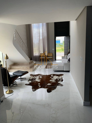 Imagem Casa de Condomínio com 4 Quartos à Venda, 450 m² em Parque Rodoviário - Campos Dos Goytacazes Imagem Casa de Condomínio com 4 Quartos à Venda, 450 m² em Parque Rodoviário - Campos Dos Goytacazes