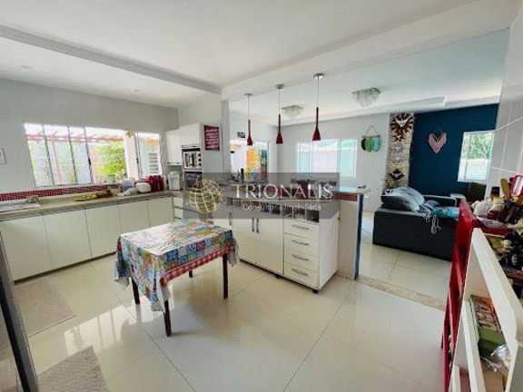 Imagem Casa com 4 Quartos à Venda, 265 m² em Jardim Maristela - Atibaia Imagem Casa com 4 Quartos à Venda, 265 m² em Jardim Maristela - Atibaia