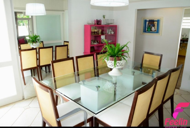 Imagem Casa com 4 Quartos à Venda, 400 m² em Lagoa Da Conceição - Florianópolis Imagem Casa com 4 Quartos à Venda, 400 m² em Lagoa Da Conceição - Florianópolis