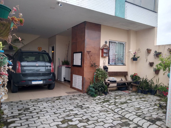 Imagem Sobrado com 3 Quartos à Venda, 126 m² em Bombas - Bombinhas Imagem Sobrado com 3 Quartos à Venda, 126 m² em Bombas - Bombinhas