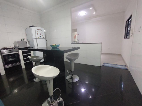 Imagem Casa com 3 Quartos à Venda, 260 m² em Dom Bosco - Belo Horizonte