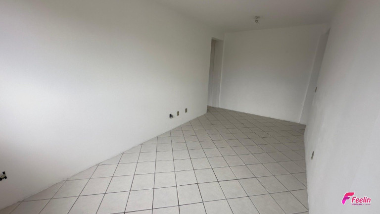 Imagem Apartamento com 2 Quartos à Venda, 69 m² em Itacorubi - Florianópolis