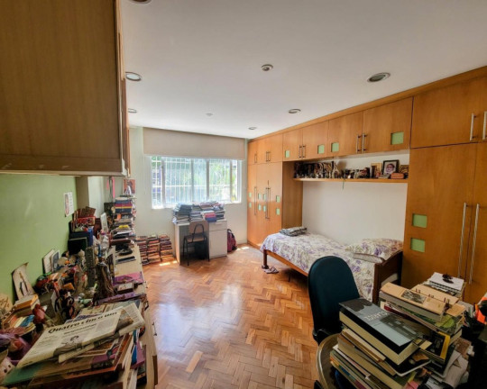 Imagem Imóvel com 3 Quartos à Venda, 198 m² em Flamengo - Rio De Janeiro Imagem Imóvel com 3 Quartos à Venda, 198 m² em Flamengo - Rio De Janeiro