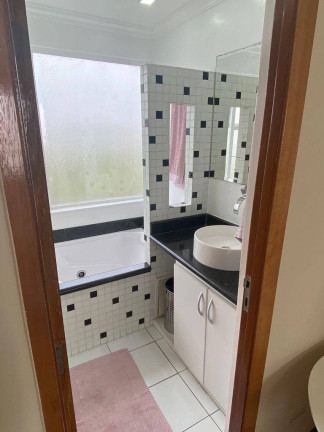 Foto do imóvel Apartamento com 3 Quartos à Venda, 122 m² em Moema - São Paulo