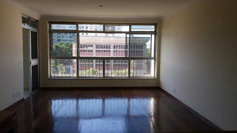 Imagem Apartamento com 4 Quartos à Venda ou Locação, 361 m² em Pinheiros - São Paulo Imagem Apartamento com 4 Quartos à Venda ou Locação, 361 m² em Pinheiros - São Paulo