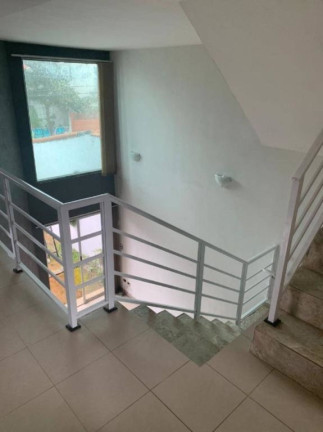 Imagem Sobrado com 3 Quartos à Venda, 254 m² em Parque Do Colégio - Suzano Imagem Sobrado com 3 Quartos à Venda, 254 m² em Parque Do Colégio - Suzano