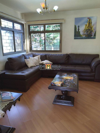 Imagem Sobrado com 3 Quartos à Venda, 304 m² em Boqueirão - Curitiba Imagem Sobrado com 3 Quartos à Venda, 304 m² em Boqueirão - Curitiba