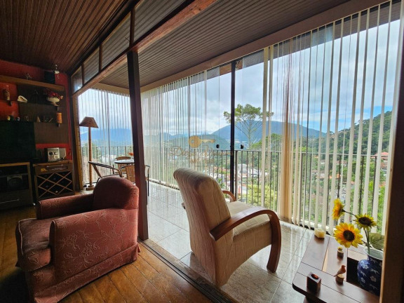 Imagem Casa com 4 Quartos à Venda, 500 m² em Iucas - Teresópolis Imagem Casa com 4 Quartos à Venda, 500 m² em Iucas - Teresópolis