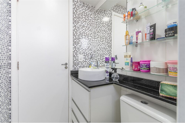 Imagem Imóvel com 2 Quartos à Venda,  em Itaquera - São Paulo