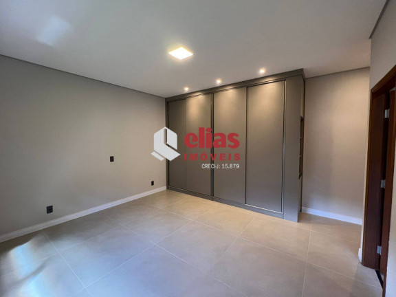 Imagem Casa de Condomínio com 3 Quartos à Venda, 250 m² em Jardim Shangri-lá - Bauru