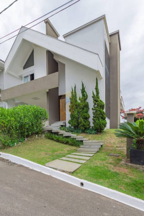 Imagem Casa com 3 Quartos à Venda, 380 m² em Camboriú