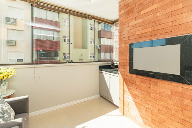 Imagem Apartamento com 3 Quartos à Venda, 82 m² em Jardim Itu - Porto Alegre Imagem Apartamento com 3 Quartos à Venda, 82 m² em Jardim Itu - Porto Alegre